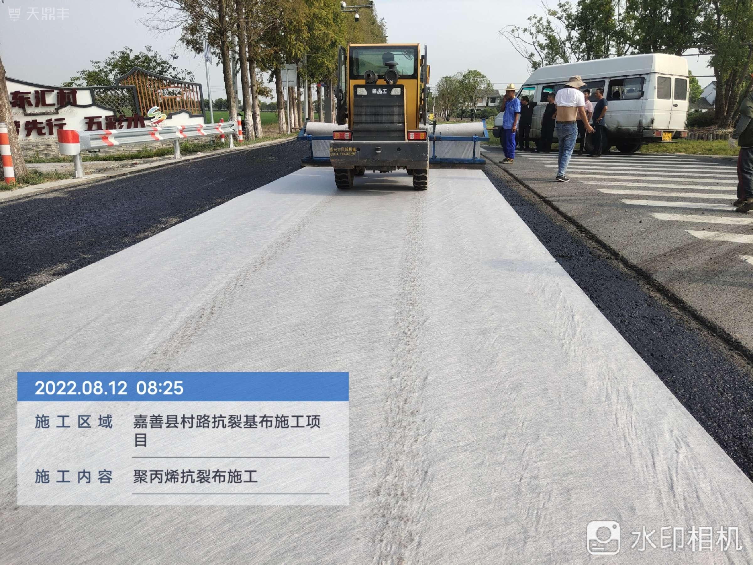 嘉善县东汇村道路改造项目（刚性基层白改黑)